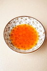 自制叉烧饭,腌肉的过程中配一点蜂蜜水，用一点叉烧酱汁、蜂蜜，比例为1：2搅拌溶合