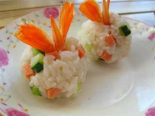 火腿虾仁饭团