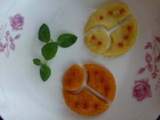 创意小瓢虫饼,番茄酱点缀