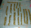 海苔肉松芝麻棒,把面团切成长条条放进预热的烤箱180°约18分钟