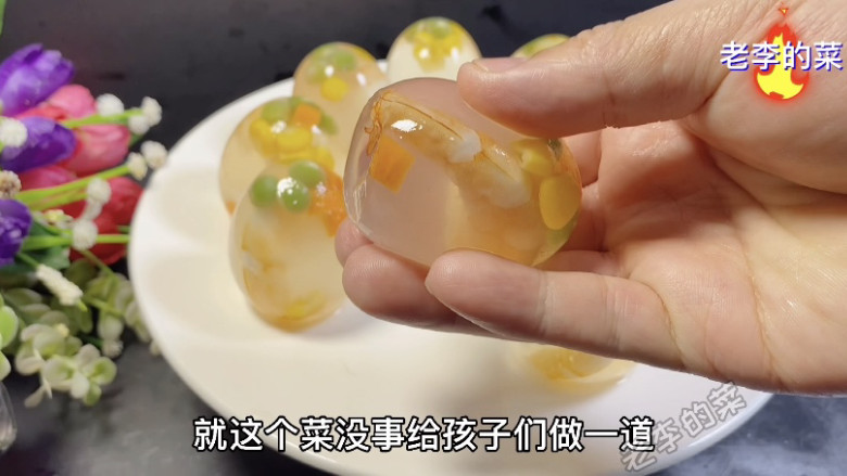 晶莹剔透的水晶鸡蛋制作教程,全部剥开壳