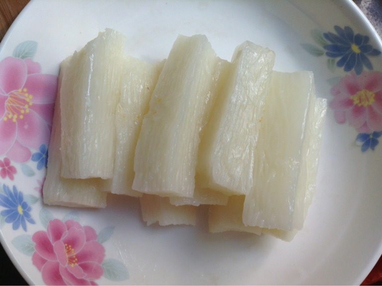 潮三食,如图将淮山香芋南瓜装盘