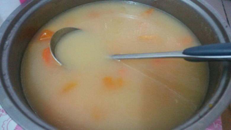 木瓜排骨浓汤,很好喝的汤