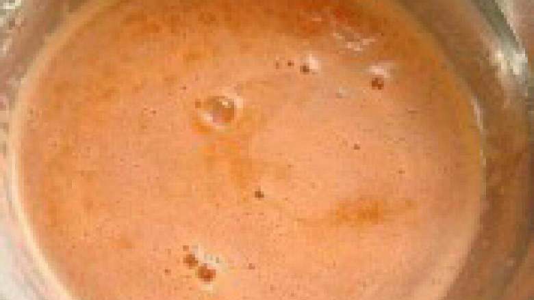 彩色汤圆,100G红萝卜汁，再隔水蒸热，备用。