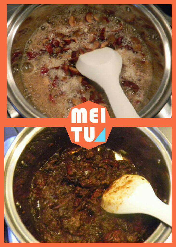 枣泥核桃麦芬,将切碎的红枣放入煮锅内，加入红糖，水煮透。汤汁收干后关火；