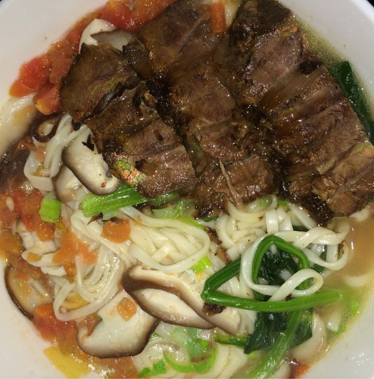 牛肉湯麵 - 牛肉湯麵做法,功效,食材 - 網上廚房