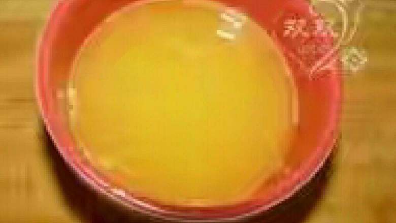 橙汁排骨,<a style='color:red;display:inline-block;' href='/shicai/ 626'>橙子</a>榨汁。