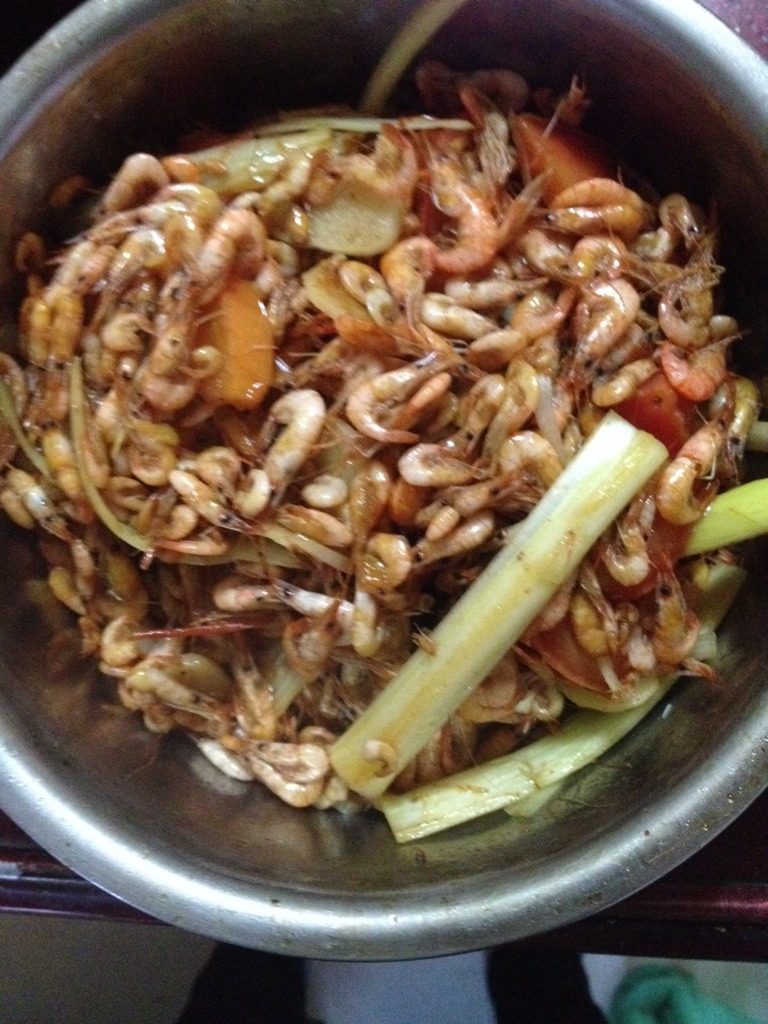 大葱炒小虾米