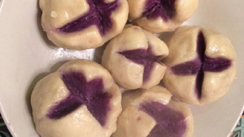 紫薯开花馒头
