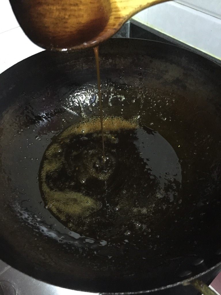 客家粽子,如图煮至拉丝状